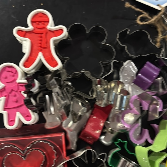 Assorted cookie cutters - Picture 2 of 5